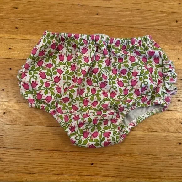 Vera Bradley Baby Lillie Bell short sleeve dress and bloomers - Picture 5 of 7